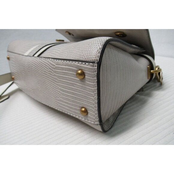 Guess Ginevra Handle Crossbody Bag Purse Taupe & Cream Gold Hardware Exotic NWOT - Picture 10 of 15